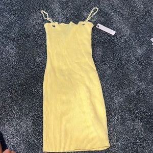 Body con never worn dress!
